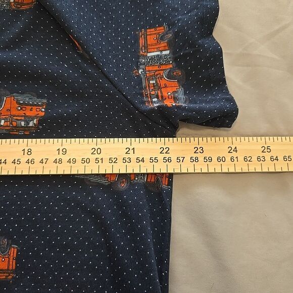 LuLaRoe 2XL Christy Navy T Shirt XL Blue Red Firetrucks First Responder - Picture 4 of 7